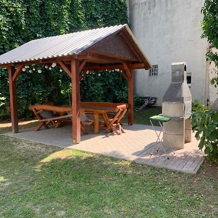 Holdfeny Apartman Siófok Buitenkant foto